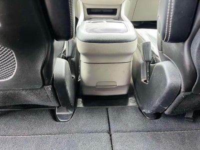 2024 Chrysler Pacifica Limited FWD