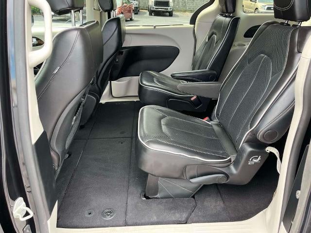 2024 Chrysler Pacifica Limited FWD