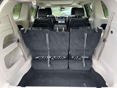 2024 Chrysler Pacifica Limited FWD