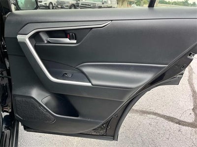 2023 Toyota RAV4 XLE FWD (GS)