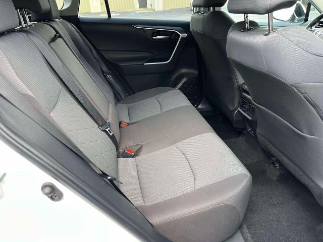 2025 Toyota RAV4 XLE FWD (GS)
