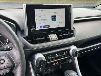 2025 Toyota RAV4 XLE FWD (GS)