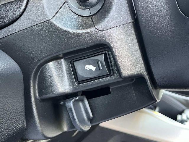 2019 RAM 3500 Laramie 4x4 Crew Cab 6'4" Box