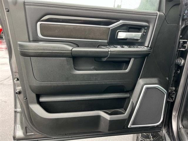 2022 RAM 3500 Laramie 4x4 Crew Cab 6'4" Box