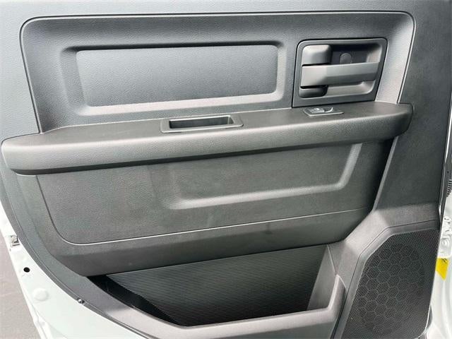 2024 RAM 3500 Tradesman 4x4 Crew Cab 8' Box