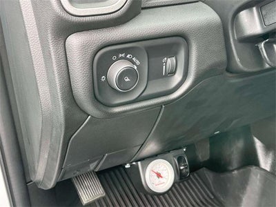 2024 RAM 3500 Tradesman 4x4 Crew Cab 8' Box