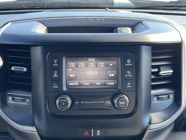 2023 RAM 3500 Tradesman 4x4 Crew Cab 8' Box