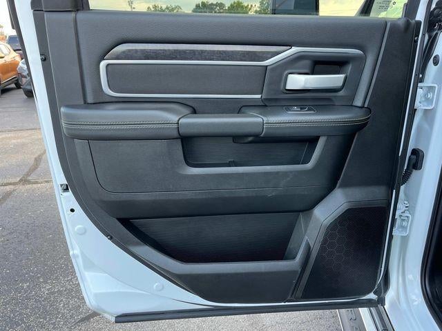 2024 RAM 3500 Big Horn 4x4 Crew Cab 8' Box