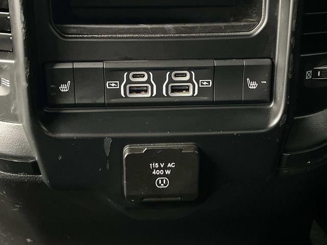 2022 RAM 3500 Limited 4x4 Mega Cab 6'4" Box