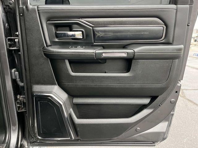 2022 RAM 3500 Limited 4x4 Mega Cab 6'4" Box