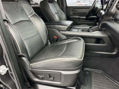 2022 RAM 3500 Limited 4x4 Mega Cab 6'4" Box