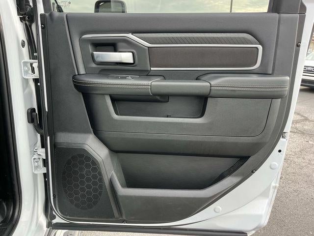 2025 RAM 2500 Big Horn 4x4 Crew Cab 6'4" Box