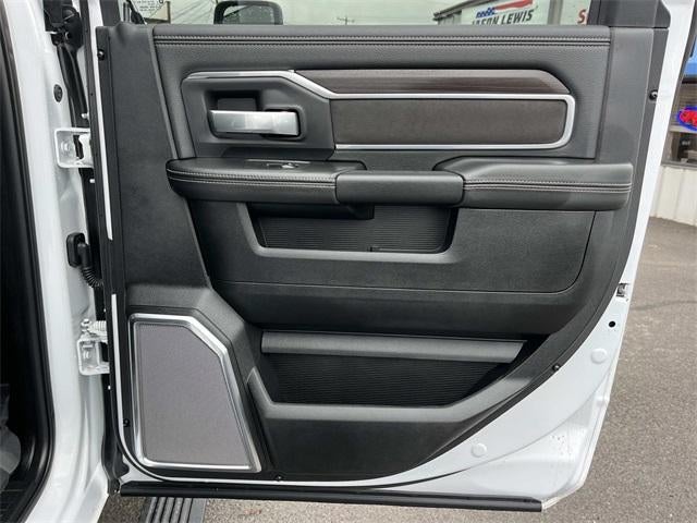 2025 RAM 2500 Laramie 4x4 Crew Cab 6'4" Box