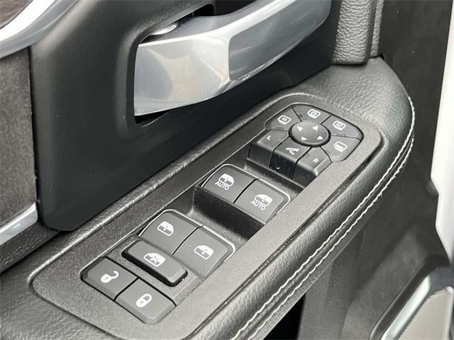 2025 RAM 2500 Laramie 4x4 Crew Cab 6'4" Box