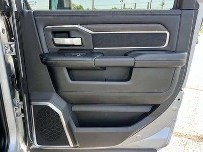 2026 RAM 2500 Laramie 4x4 Crew Cab 6'4" Box