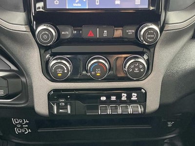 2025 RAM 3500 Tradesman 4x4 Crew Cab 8' Box