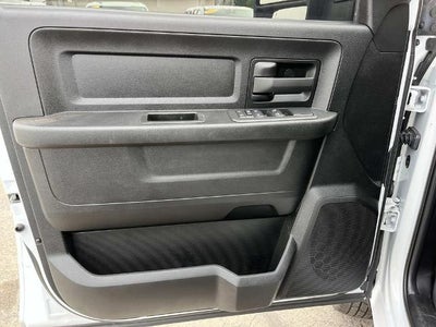 2025 RAM 3500 Tradesman 4x4 Crew Cab 8' Box