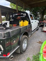 2018 RAM 3500 Tradesman 4x4 Crew Cab 8' Box