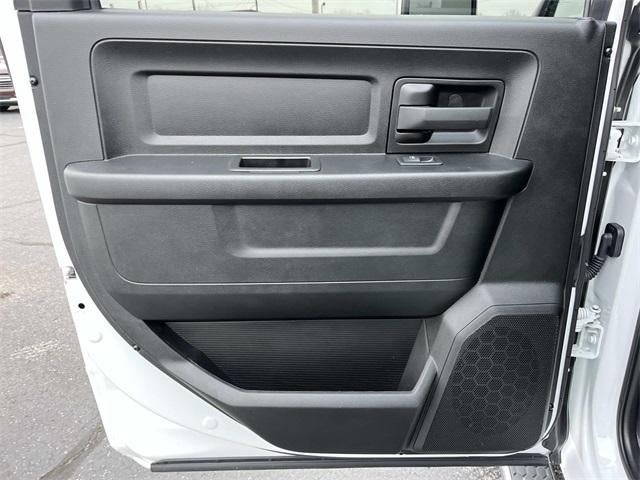 2024 RAM 3500 Tradesman 4x4 Crew Cab 8' Box