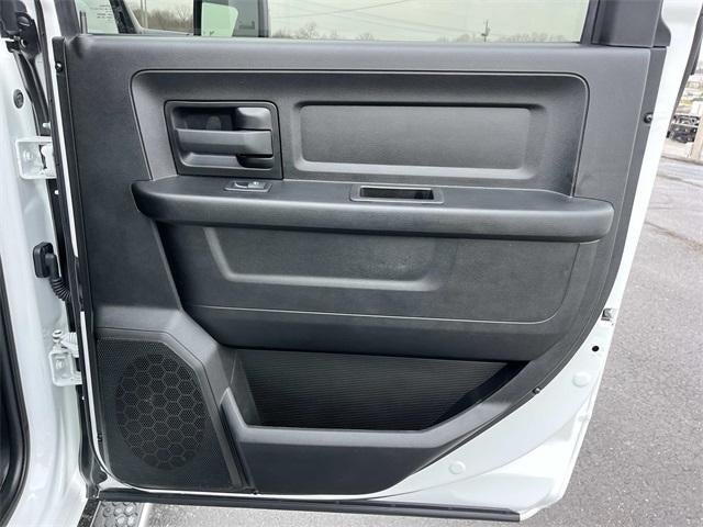 2024 RAM 3500 Tradesman 4x4 Crew Cab 8' Box