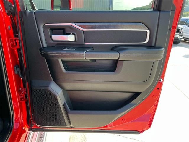 2024 RAM 3500 Big Horn 4x4 Crew Cab 8' Box