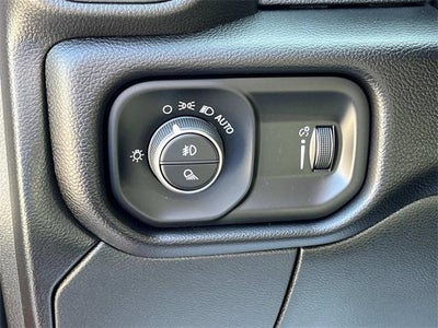 2024 RAM 3500 Big Horn 4x4 Crew Cab 8' Box