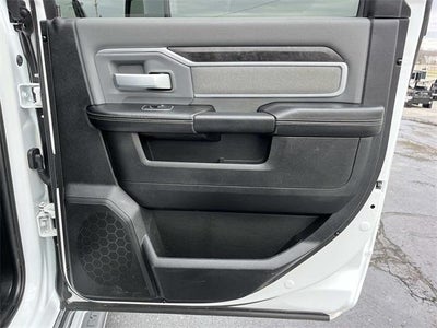 2023 RAM 3500 Big Horn 4x4 Crew Cab 8' Box