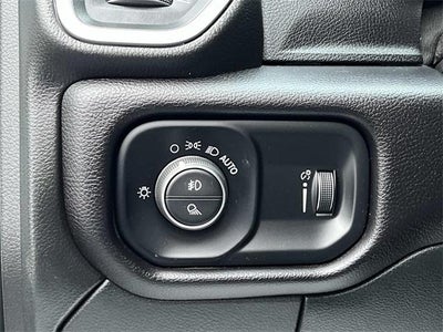 2023 RAM 3500 Big Horn 4x4 Crew Cab 8' Box