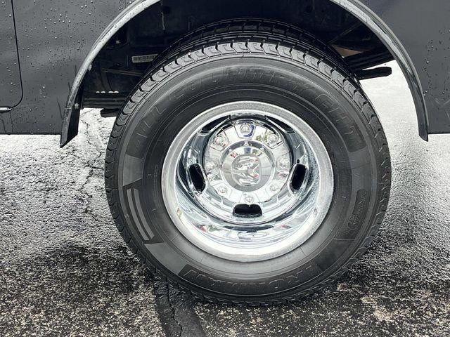 2024 RAM 3500 Big Horn 4x4 Crew Cab 8' Box