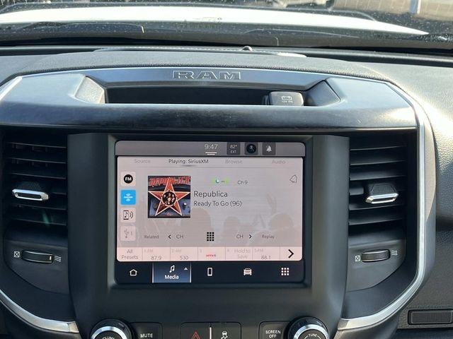 2024 RAM 3500 Big Horn 4x4 Crew Cab 8' Box