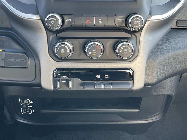 2024 RAM 3500 Big Horn 4x4 Crew Cab 8' Box