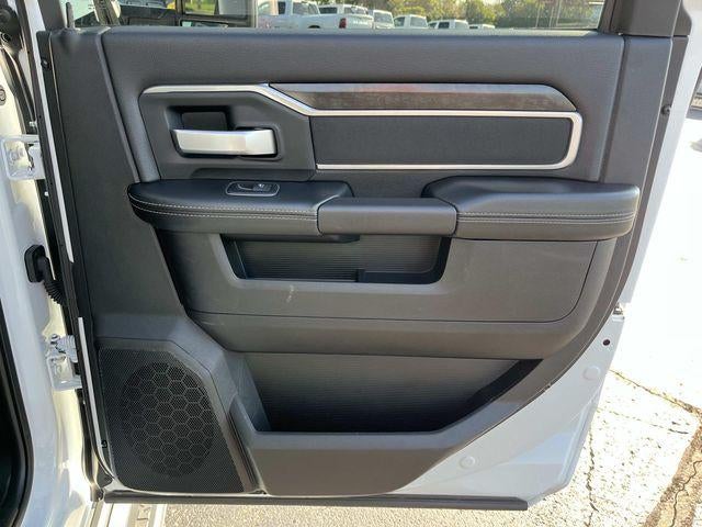 2024 RAM 3500 Big Horn 4x4 Crew Cab 8' Box