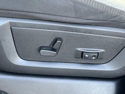 2024 RAM 3500 Big Horn 4x4 Crew Cab 8' Box