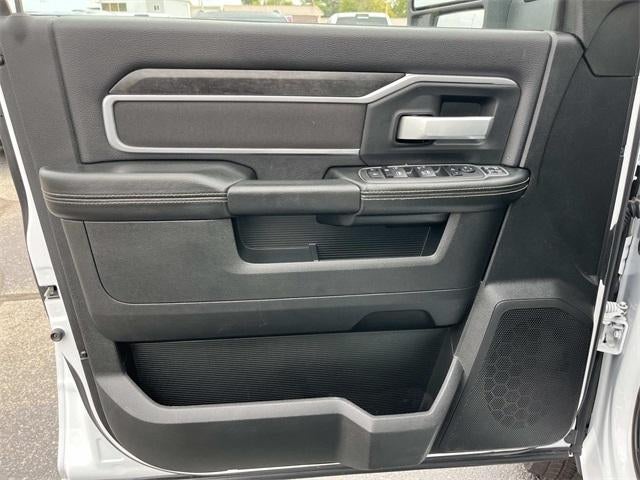 2024 RAM 3500 Big Horn 4x4 Crew Cab 8' Box