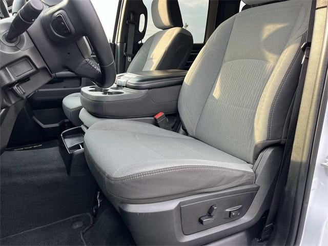 2024 RAM 3500 Big Horn 4x4 Crew Cab 8' Box