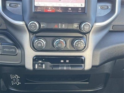 2024 RAM 3500 Big Horn 4x4 Crew Cab 8' Box