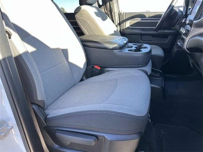 2024 RAM 3500 Big Horn 4x4 Crew Cab 8' Box