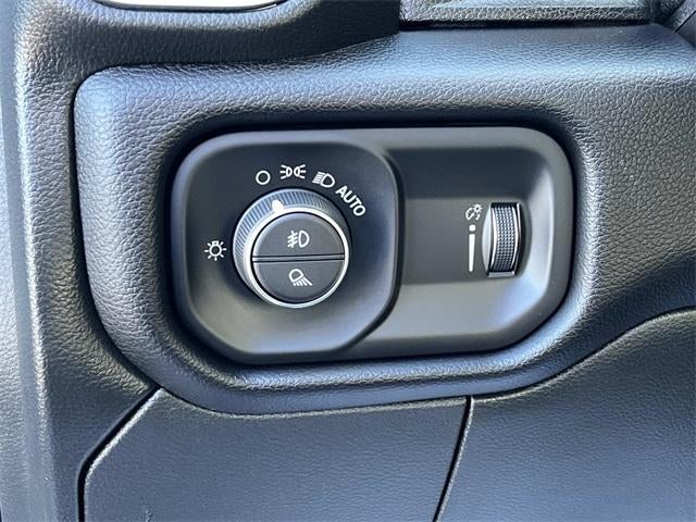 2024 RAM 3500 Big Horn 4x4 Crew Cab 8' Box