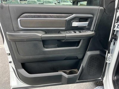 2024 RAM 3500 Big Horn 4x4 Crew Cab 8' Box