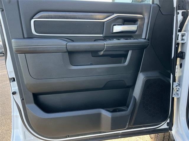 2024 RAM 3500 Big Horn 4x4 Crew Cab 8' Box