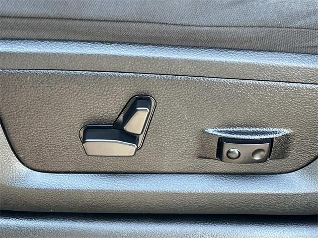 2024 RAM 3500 Big Horn 4x4 Crew Cab 8' Box