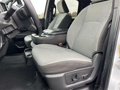 2024 RAM 3500 Big Horn 4x4 Crew Cab 8' Box