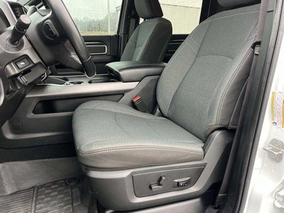 2022 RAM 3500 Big Horn 4x4 Crew Cab 8' Box