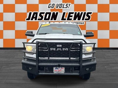 2022 RAM 3500 Big Horn 4x4 Crew Cab 8' Box