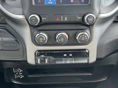 2024 RAM 3500 Big Horn 4x4 Crew Cab 8' Box