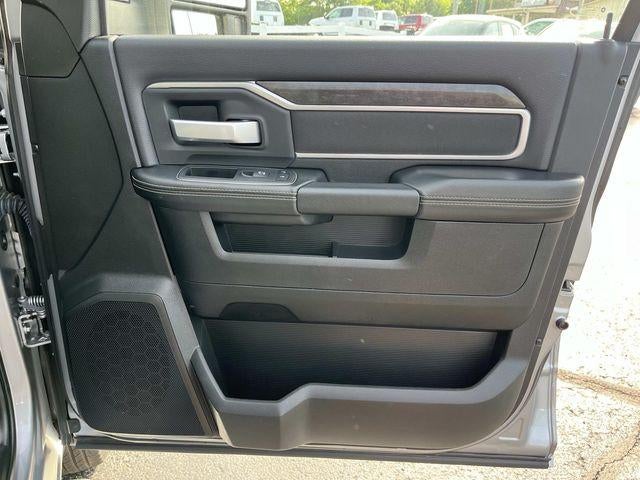 2024 RAM 3500 Big Horn 4x4 Crew Cab 8' Box