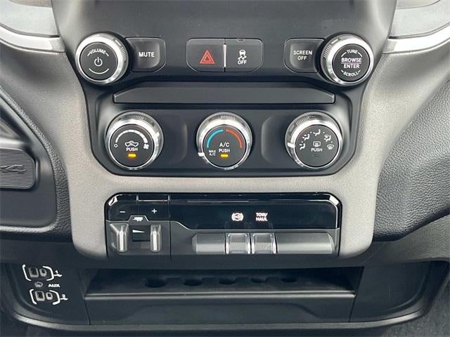 2024 RAM 3500 Big Horn 4x4 Crew Cab 8' Box