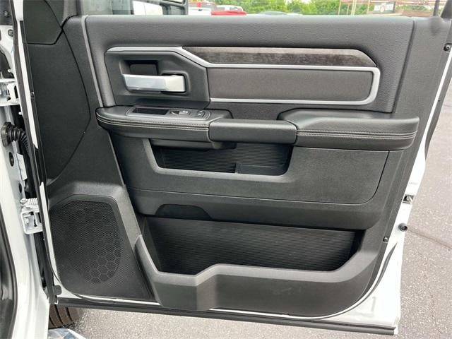 2024 RAM 3500 Big Horn 4x4 Crew Cab 8' Box