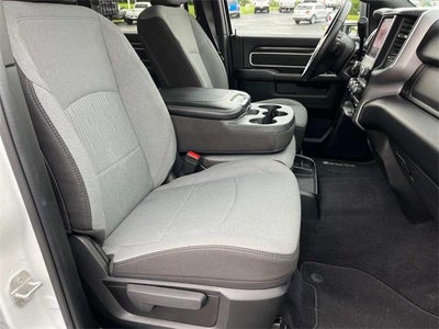 2024 RAM 3500 Big Horn 4x4 Crew Cab 8' Box