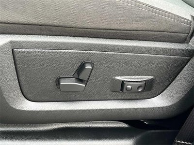 2024 RAM 3500 Big Horn 4x4 Crew Cab 8' Box